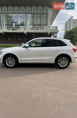 Внедорожник / Кроссовер Audi Q5 2013 в 