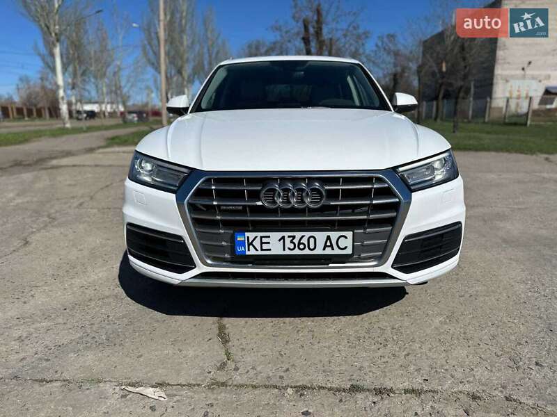 Внедорожник / Кроссовер Audi Q5 2019 в Кривом Роге