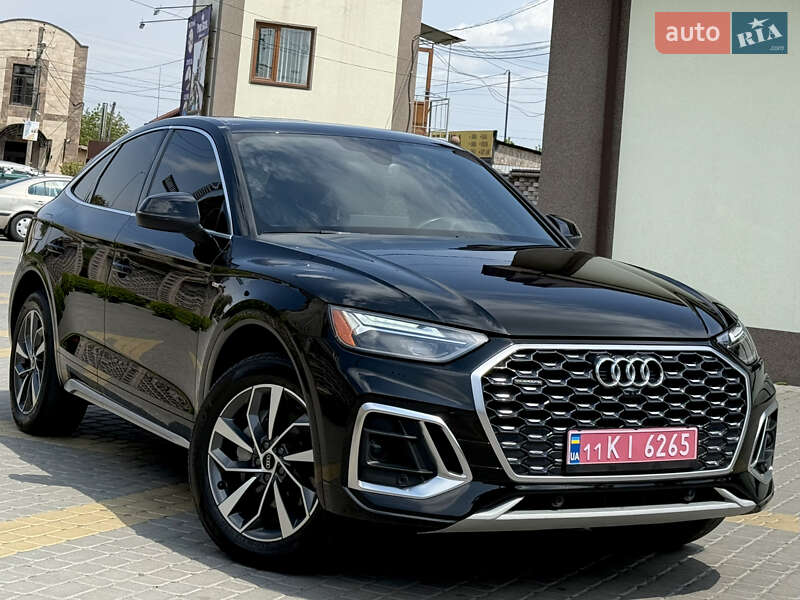 Внедорожник / Кроссовер Audi Q5 2022 в 