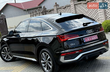 Внедорожник / Кроссовер Audi Q5 2022 в 
