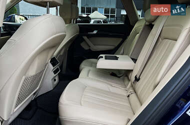 Внедорожник / Кроссовер Audi Q5 2017 в 