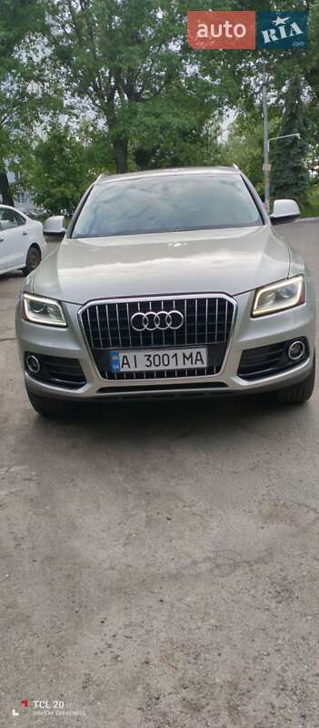 Позашляховик / Кросовер Audi Q5 2015 в Києві