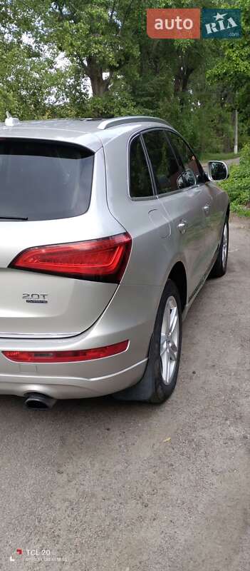 Позашляховик / Кросовер Audi Q5 2015 в Києві