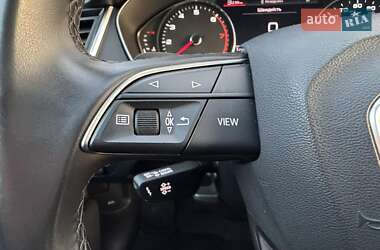 Внедорожник / Кроссовер Audi Q5 2021 в 