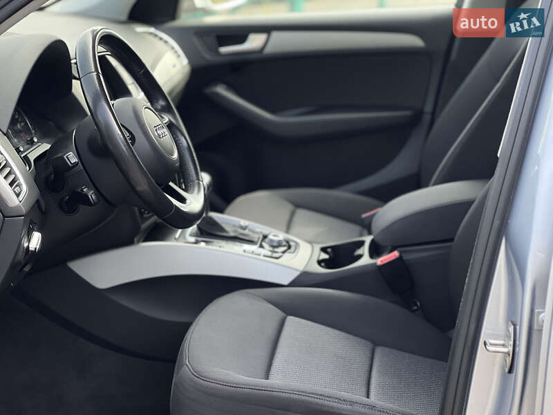 Внедорожник / Кроссовер Audi Q5 2014 в Ужгороде