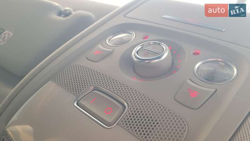 Внедорожник / Кроссовер Audi Q5 2015 в Городке