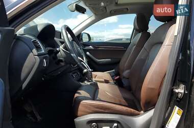 Внедорожник / Кроссовер Audi Q5 2016 в 