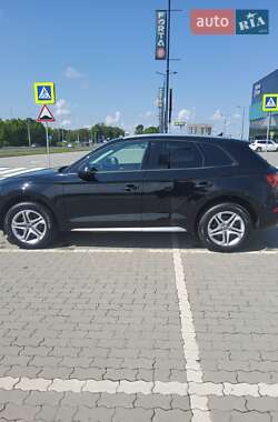 Внедорожник / Кроссовер Audi Q5 2018 в Львове