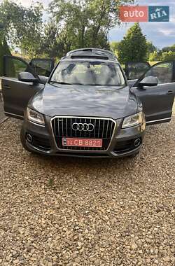 Внедорожник / Кроссовер Audi Q5 2012 в 