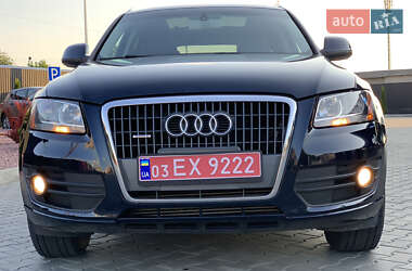 Внедорожник / Кроссовер Audi Q5 2010 в 