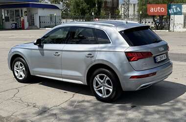 Внедорожник / Кроссовер Audi Q5 2019 в 