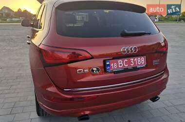 Позашляховик / Кросовер Audi Q5 2015 в 