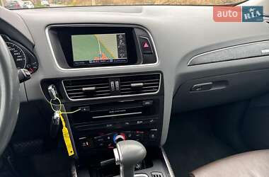 Внедорожник / Кроссовер Audi Q5 2015 в 
