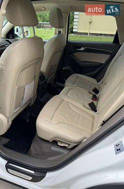 Внедорожник / Кроссовер Audi Q5 2013 в 