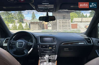 Позашляховик / Кросовер Audi Q5 2011 в 