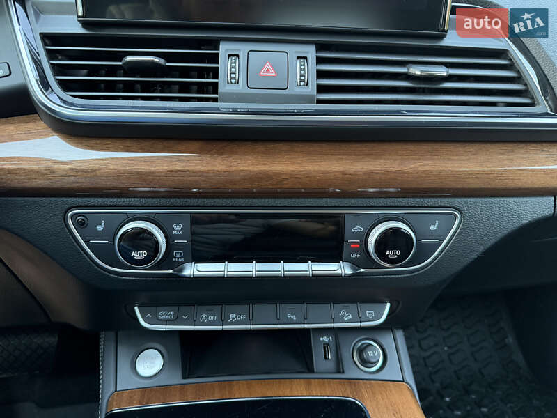 Внедорожник / Кроссовер Audi Q5 2021 в Черновцах фото 34 Внедорожник / Кроссовер Audi Q5 2021 в Черновцах