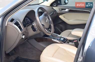 Позашляховик / Кросовер Audi Q5 2012 в 