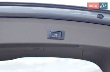 Позашляховик / Кросовер Audi Q5 2012 в 