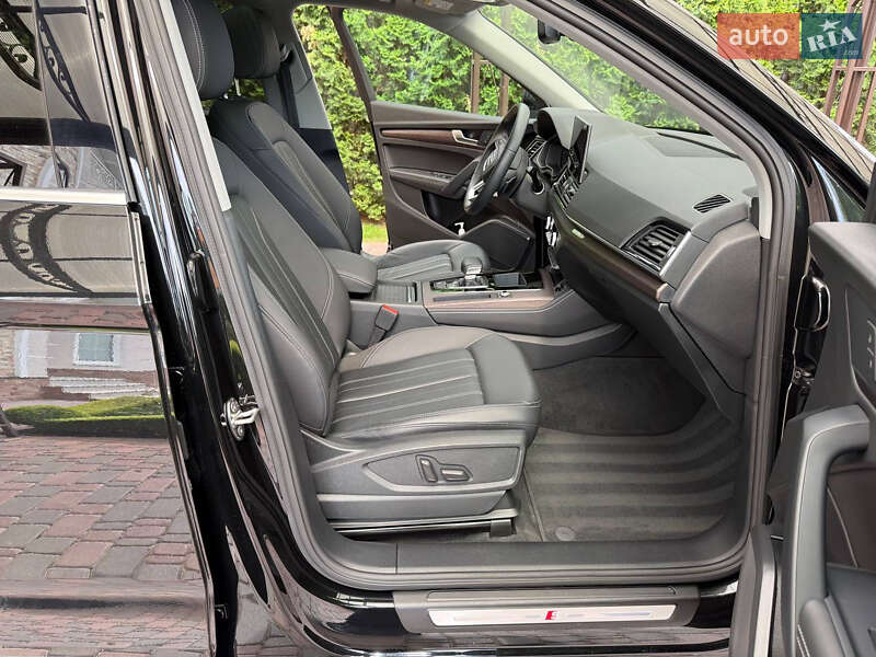 Внедорожник / Кроссовер Audi Q5 2021 в Белой Церкви