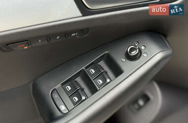 Позашляховик / Кросовер Audi Q5 2012 в 