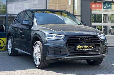 Позашляховик / Кросовер Audi Q5 2017 в Івано-Франківську