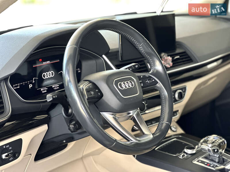 Внедорожник / Кроссовер Audi Q5 2017 в Николаеве