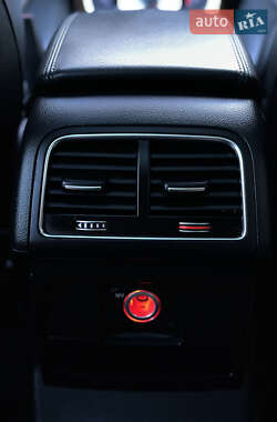 Позашляховик / Кросовер Audi Q5 2013 в 