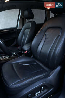 Позашляховик / Кросовер Audi Q5 2013 в 