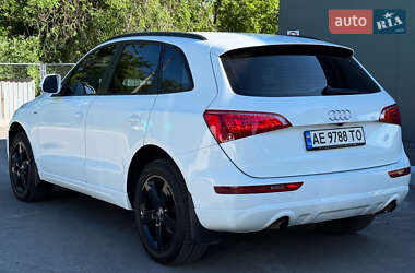 Внедорожник / Кроссовер Audi Q5 2010 в 