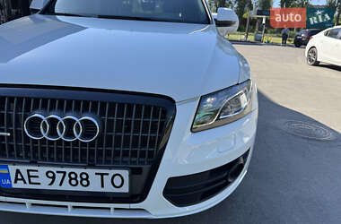 Внедорожник / Кроссовер Audi Q5 2010 в 