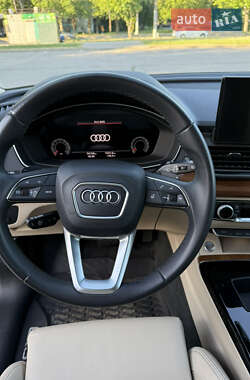 Внедорожник / Кроссовер Audi Q5 2023 в 