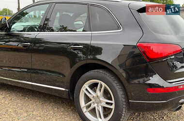 Внедорожник / Кроссовер Audi Q5 2016 в 
