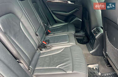 Позашляховик / Кросовер Audi Q5 2015 в 