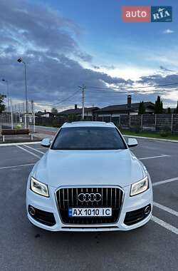 Внедорожник / Кроссовер Audi Q5 2012 в 