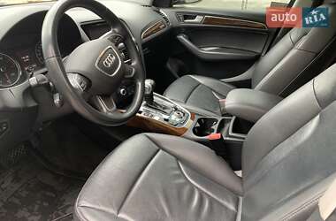Внедорожник / Кроссовер Audi Q5 2015 в 