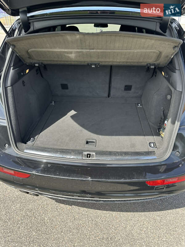Внедорожник / Кроссовер Audi Q5 2009 в Днепре
