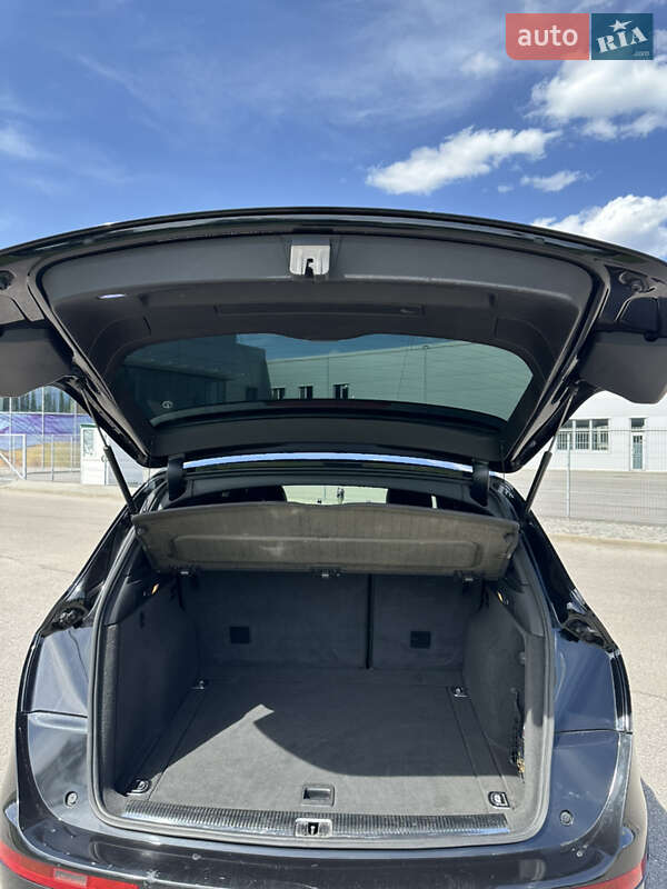 Внедорожник / Кроссовер Audi Q5 2009 в Днепре