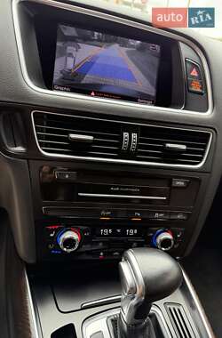 Внедорожник / Кроссовер Audi Q5 2015 в 