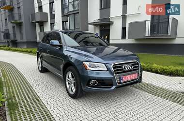 Внедорожник / Кроссовер Audi Q5 2015 в 