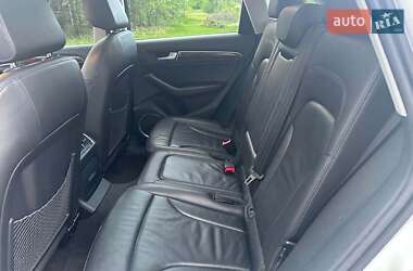 Внедорожник / Кроссовер Audi Q5 2016 в 