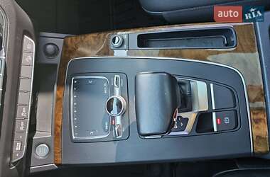 Внедорожник / Кроссовер Audi Q5 2017 в 