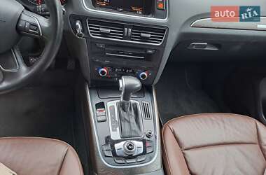 Внедорожник / Кроссовер Audi Q5 2015 в 