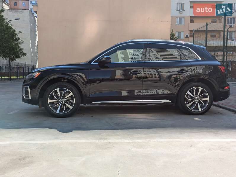 Внедорожник / Кроссовер Audi Q5 2021 в Одессе