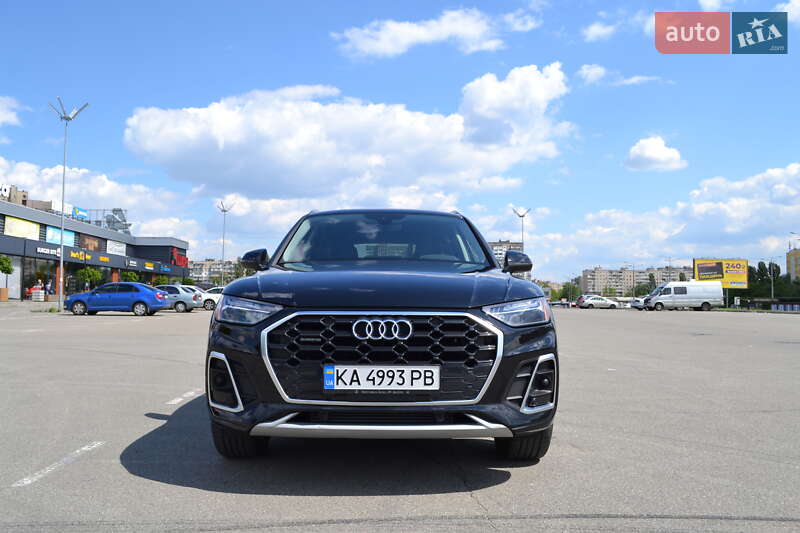 Внедорожник / Кроссовер Audi Q5 2023 в Киеве