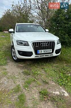 Внедорожник / Кроссовер Audi Q5 2012 в Чернигове