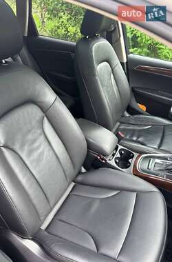 Внедорожник / Кроссовер Audi Q5 2012 в 