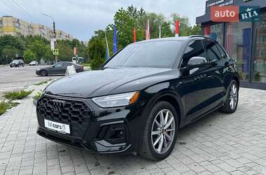 Внедорожник / Кроссовер Audi Q5 2023 в 