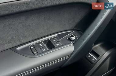 Внедорожник / Кроссовер Audi Q5 2023 в 