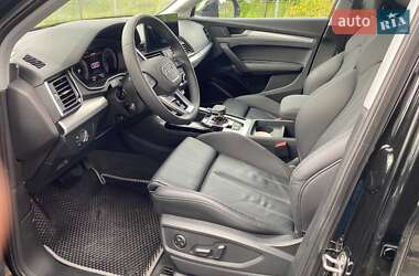 Позашляховик / Кросовер Audi Q5 2023 в 