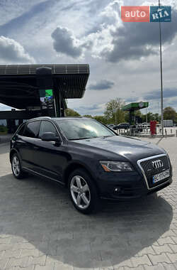 Внедорожник / Кроссовер Audi Q5 2011 в 
